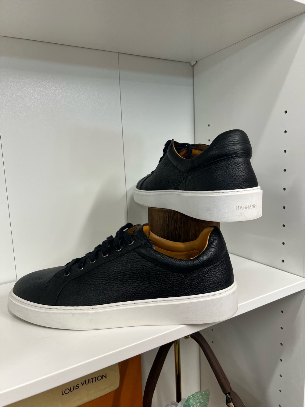 🔥🔥 Magnanni Costa Lo Men’s Black Leather Low-Top Sneaker size 12 like new